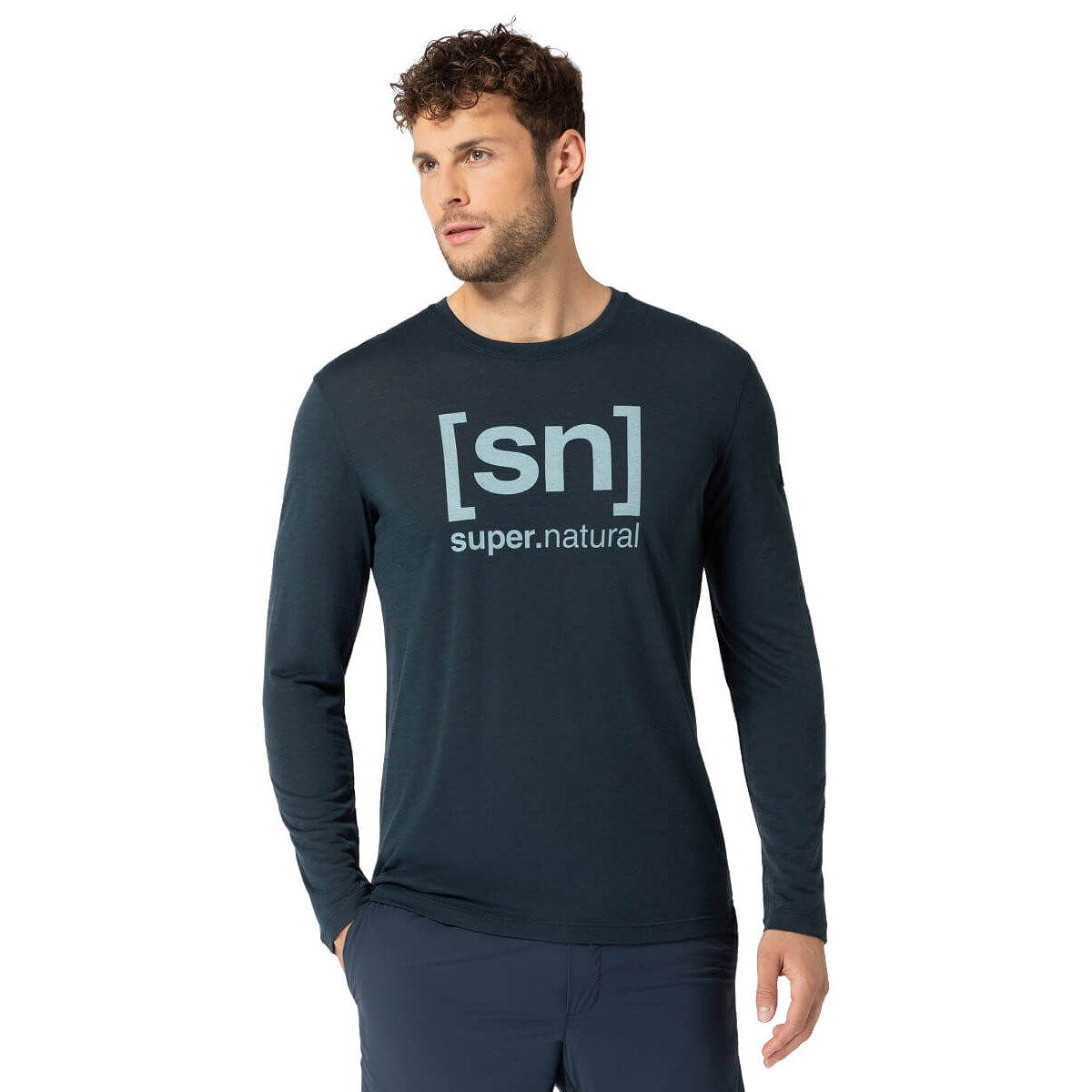 Produktbild von SUPER.NATURAL Logo Langarmshirt Herren - Blueberry/Citadel Blue