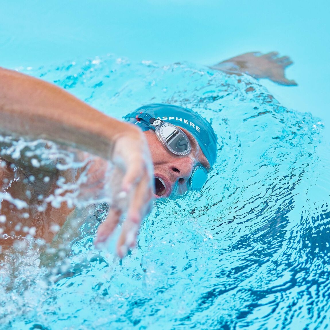 Smart swim goggles give you real-time metrics during your workout