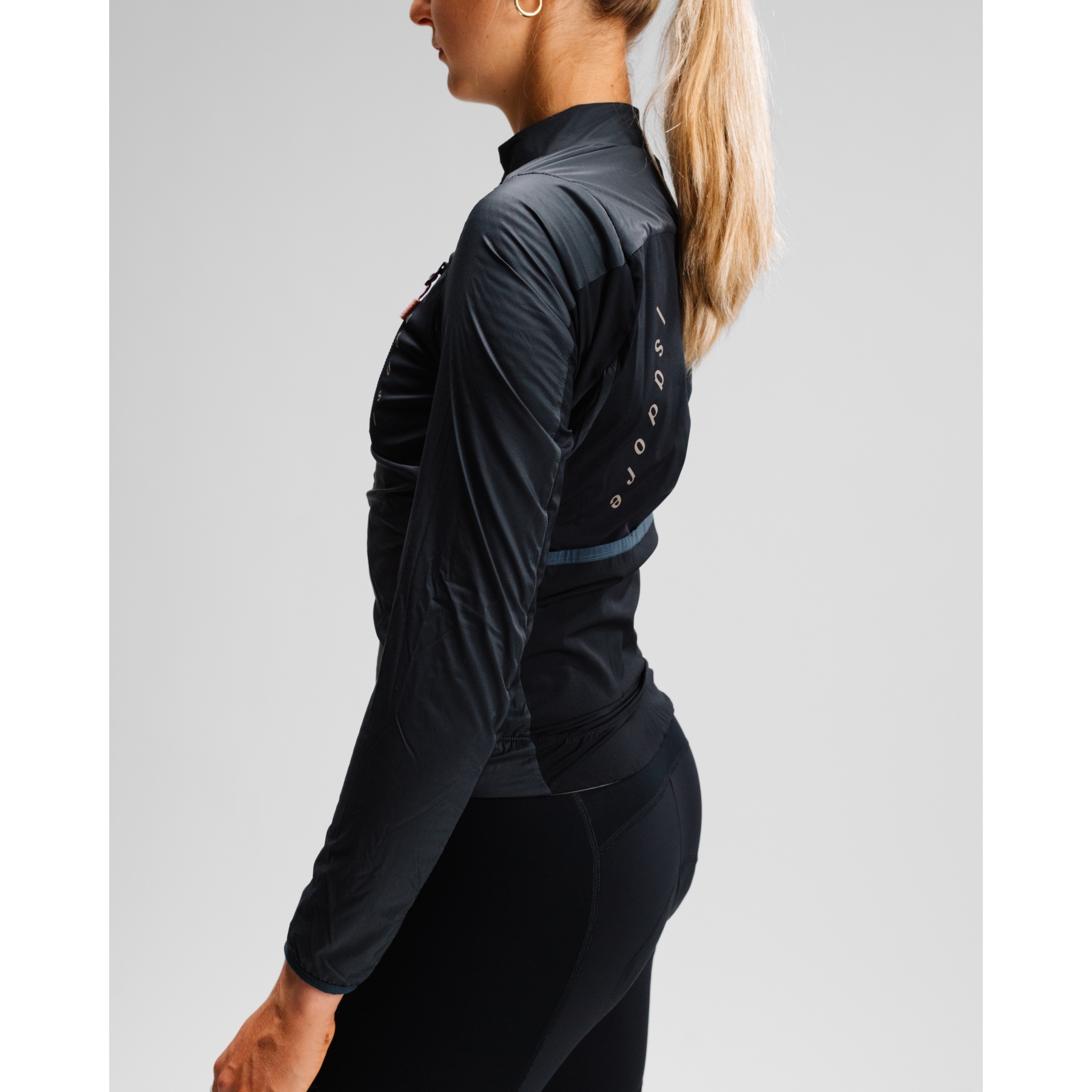 Isadore Alternative Insulated Jacket Women - black sand | BIKE24