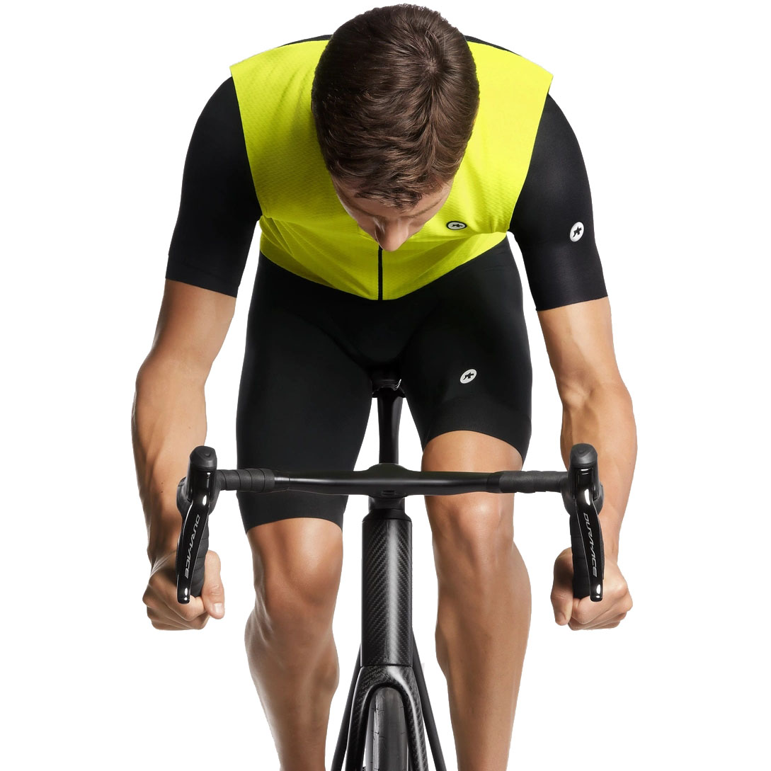 Assos MILLE GTS Spring Fall C2 Vest Men - fluo yellow | BIKE24