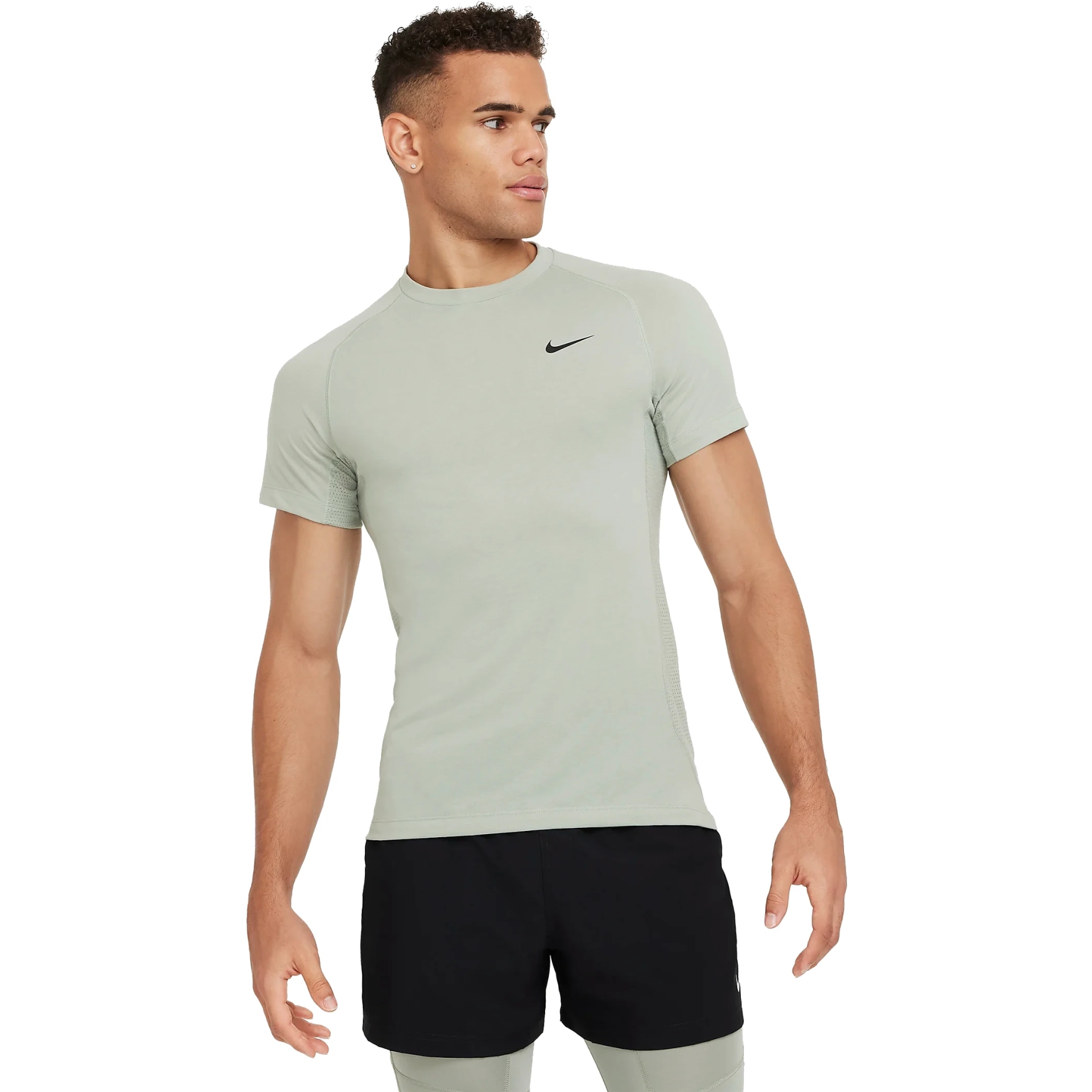 Nike fitness top best sale