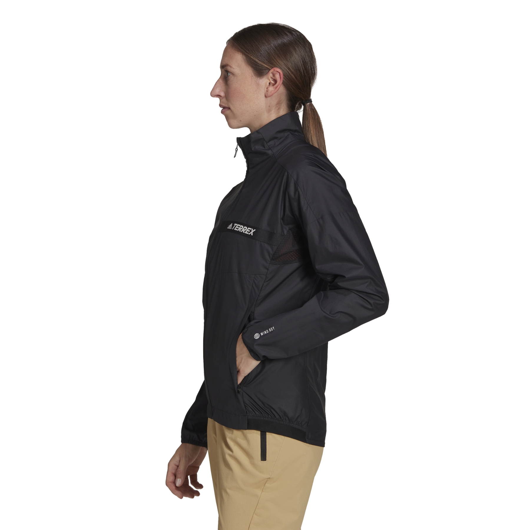 Damen schwarz Jacke - BIKE24 adidas Multi Windbreaker | H53410 TERREX