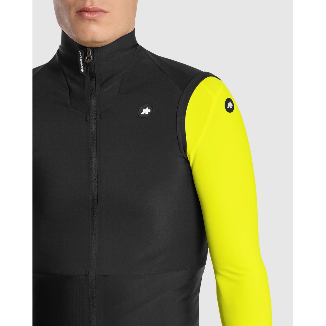 Assos EQUIPE R S11 Spring Fall Gilet Men - black series | BIKE24