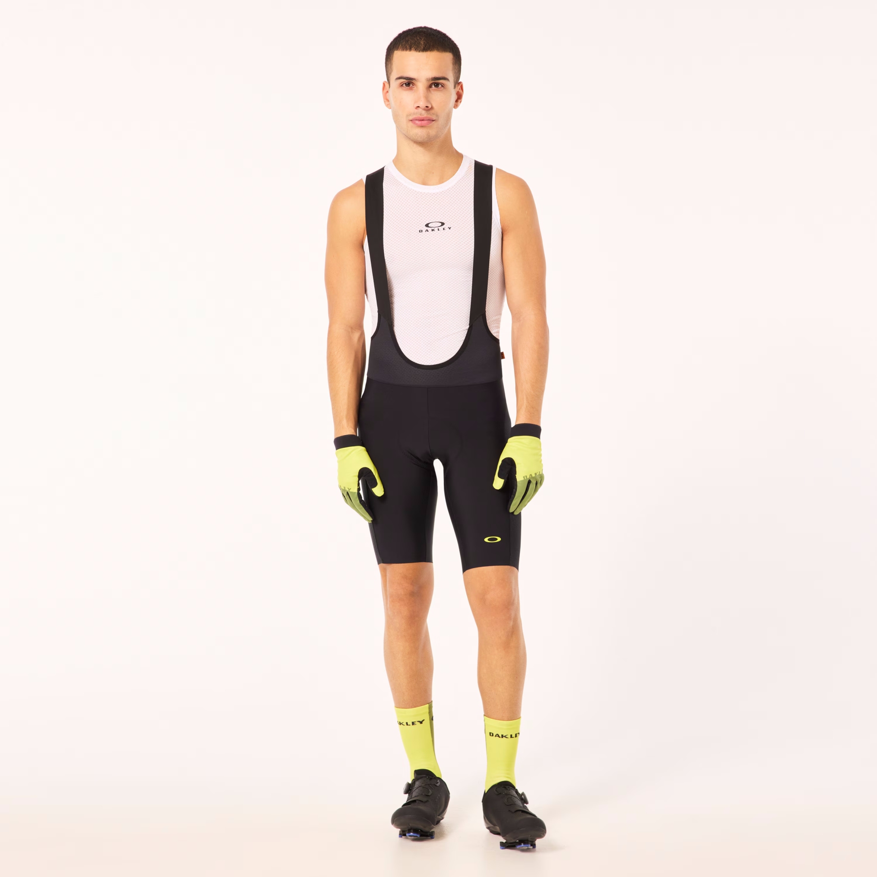 Oakley Endurance Ultra Bib Shorts Men - Black/Sulphur | BIKE24