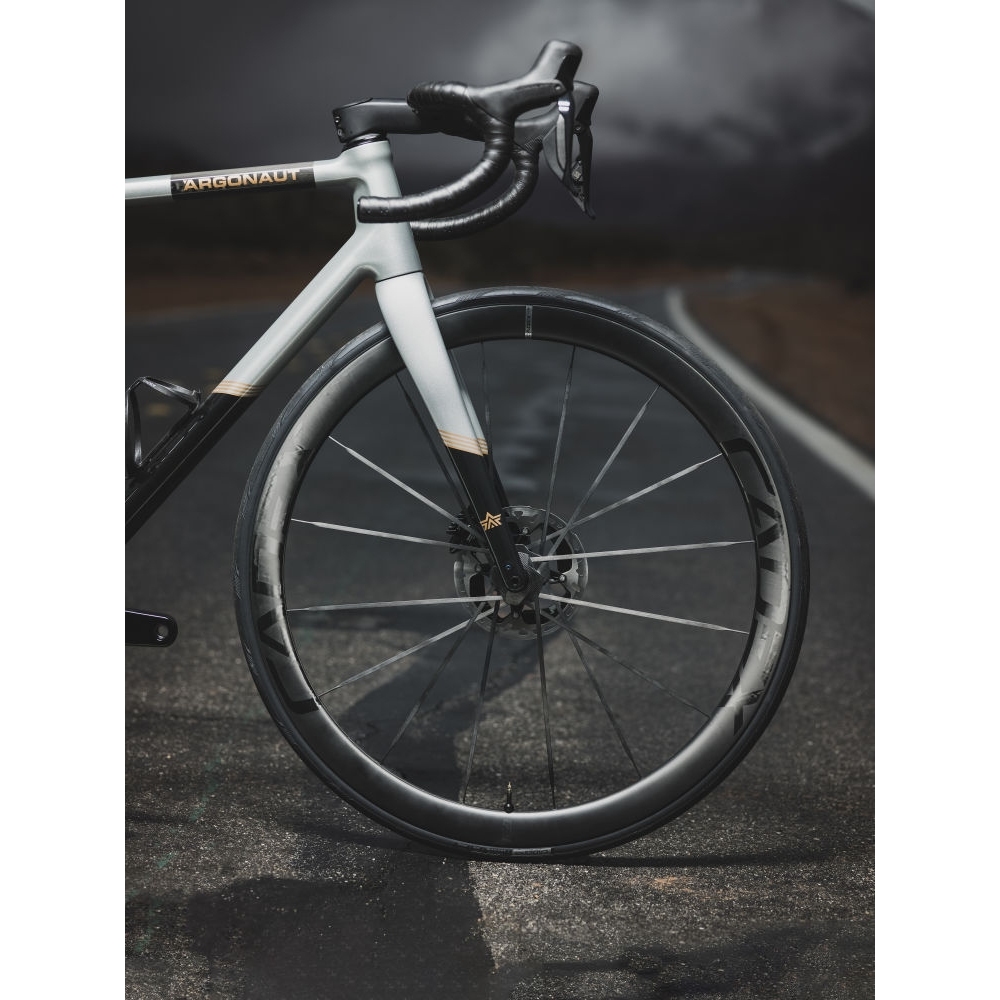 CADEX MAX 40 Tubeless Disc Front Wheel - 28