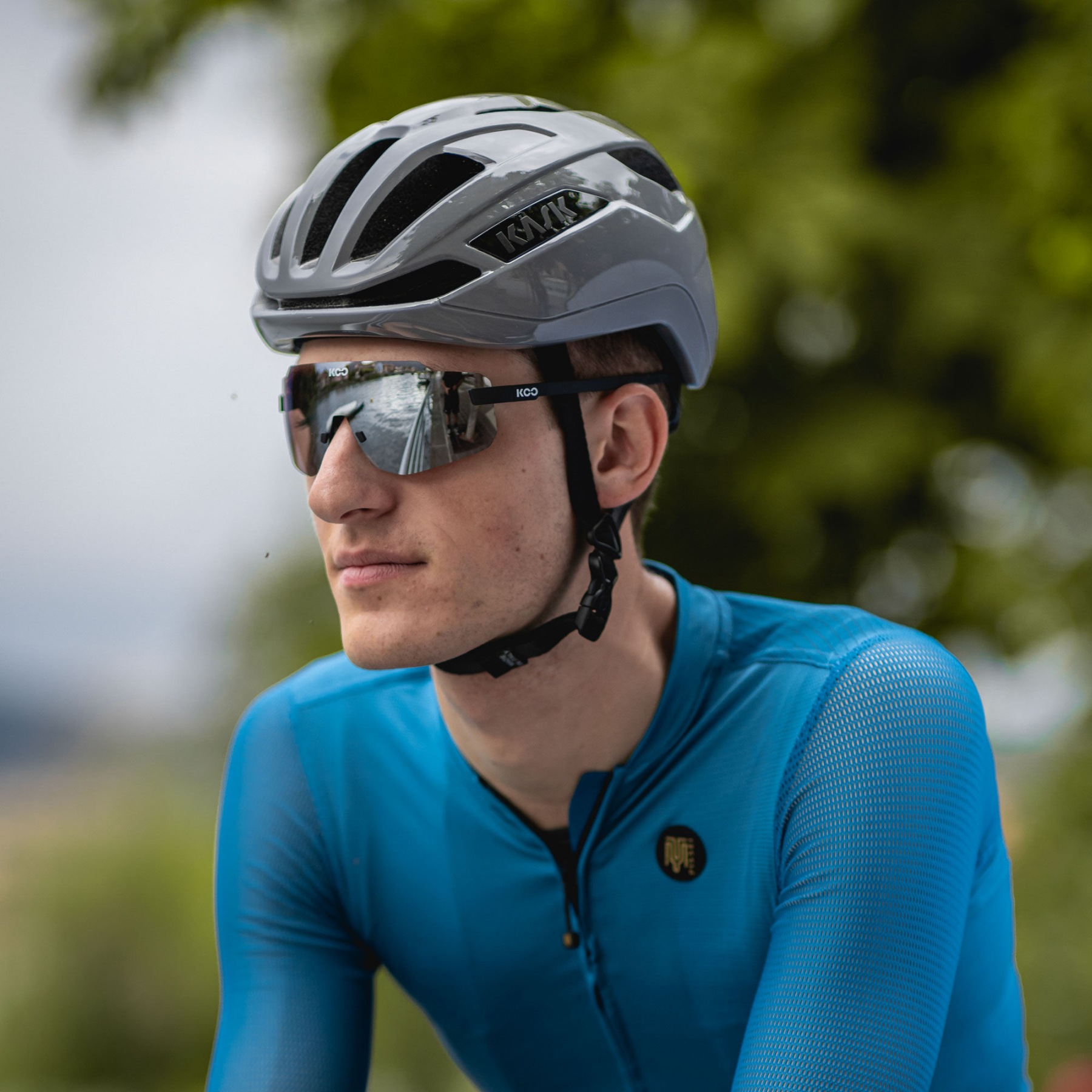 Grey bike helmet deals