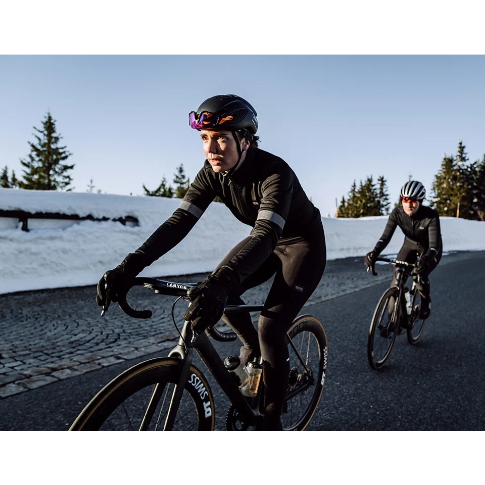 GOREWEAR Tempest Jacket Women - black 9900 | BIKE24