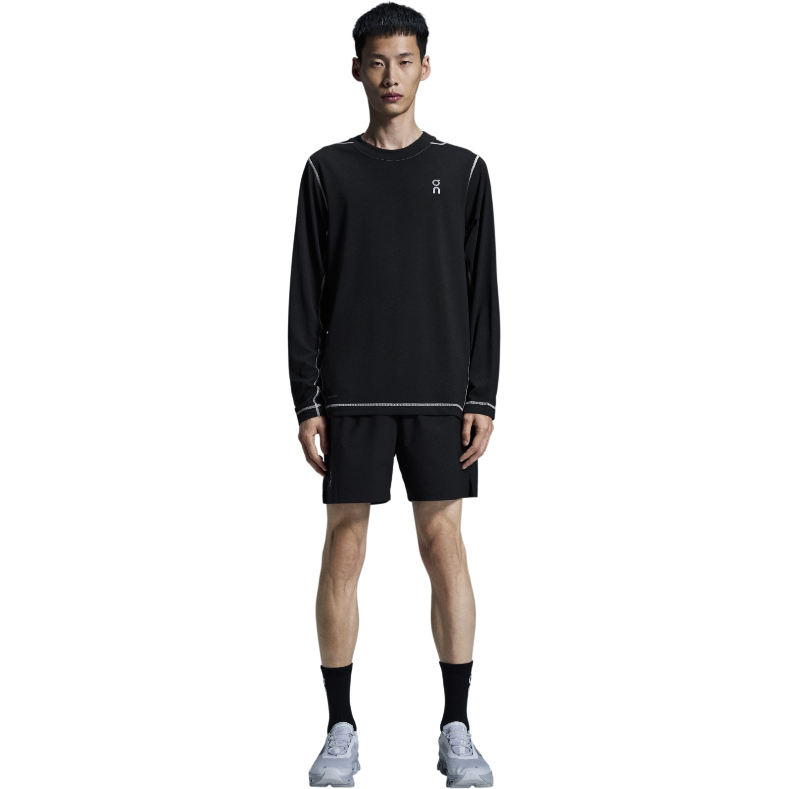 新品・未使用 on 5\" Core Shorts メンズ ブラック オン On 5