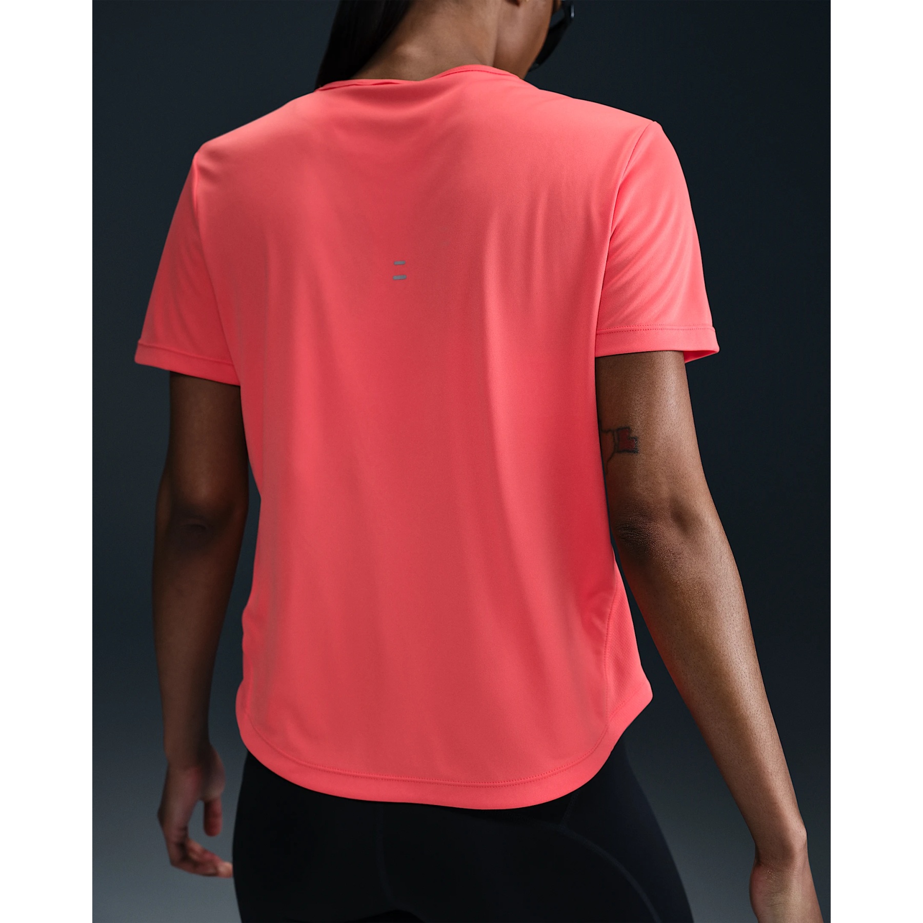 売れ筋商品|||ナイキ Tシャツ レディース トップス TEMPO TOP - Sports T-shirt - magic ember/reflective silver Nike Tempo Dri-FIT Short Sleeve Top Women - magic ember