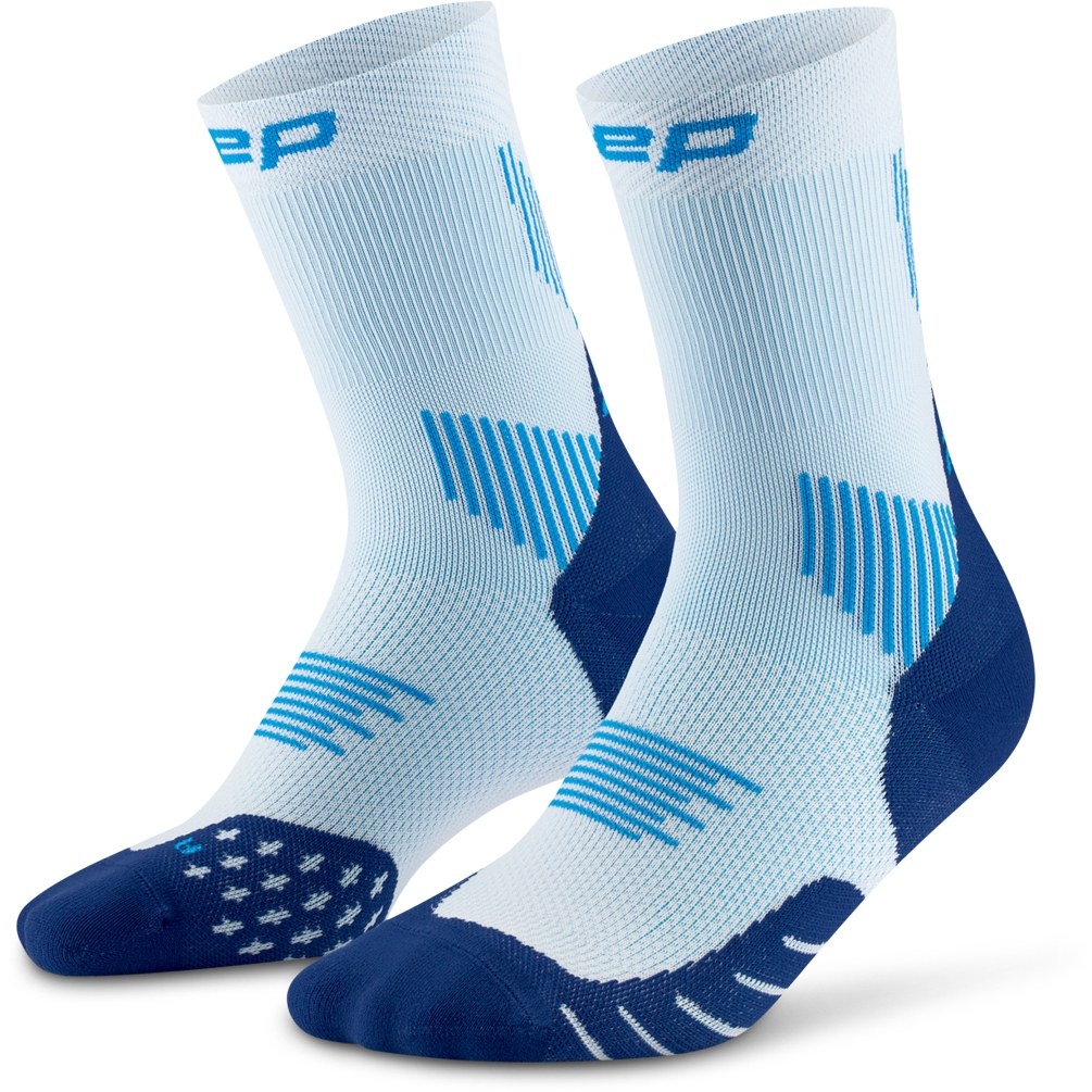 Photo produit de CEP Chaussettes de Compression Homme - Core Run Mid Cut - ice/blue