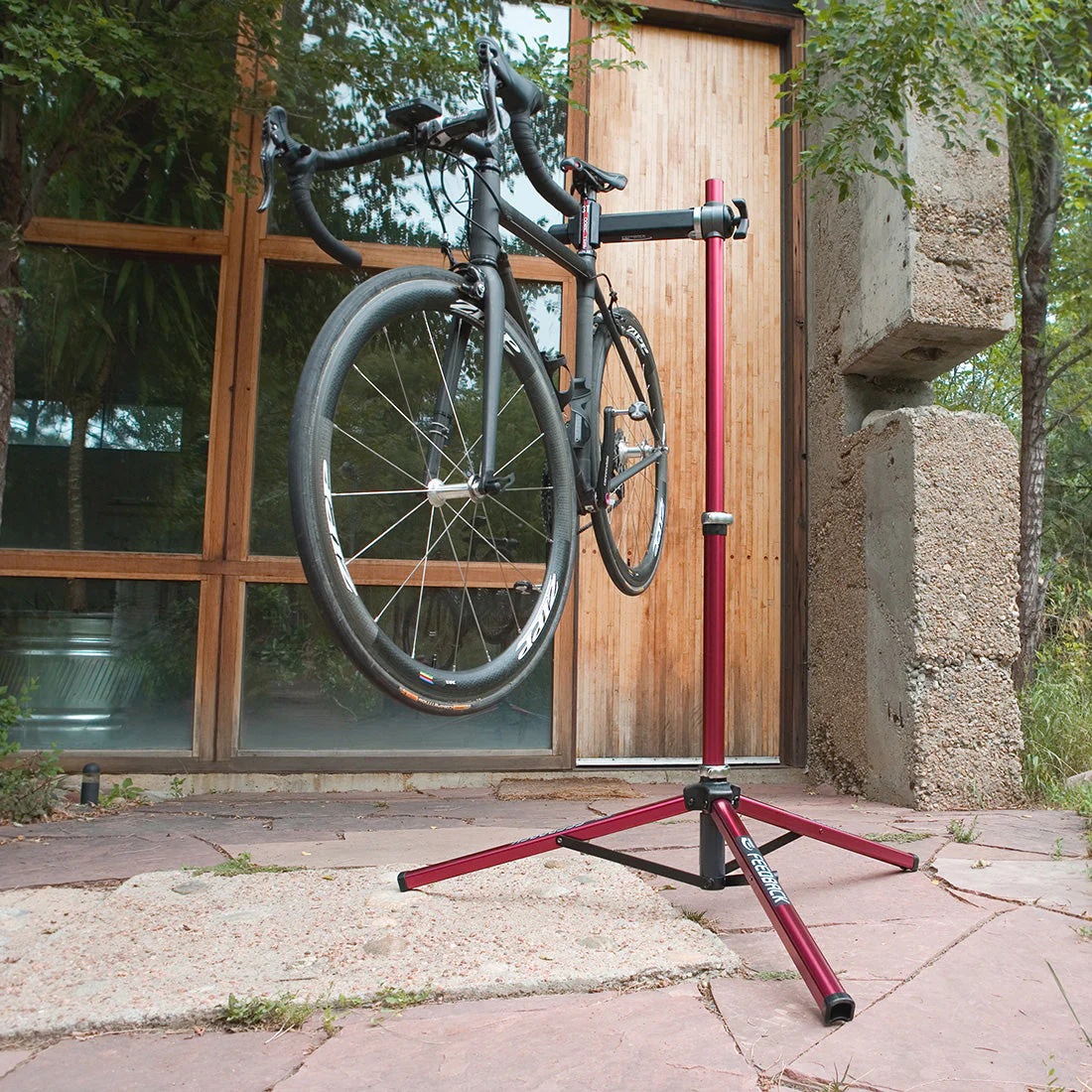 Feedback Sports Ultralight Bike Repair Stand red BIKE24