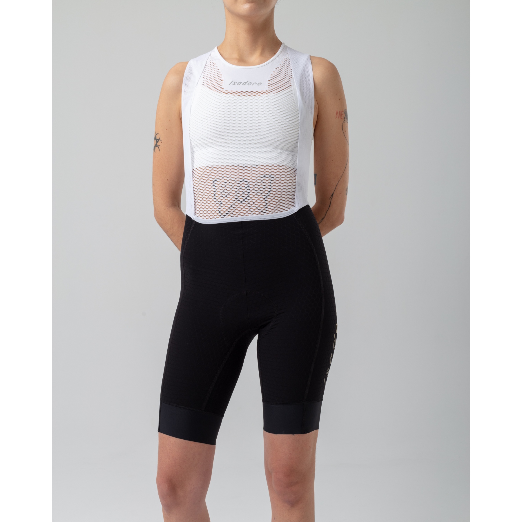 Isadore Echelon Aero Bib Shorts Women - Black | BIKE24