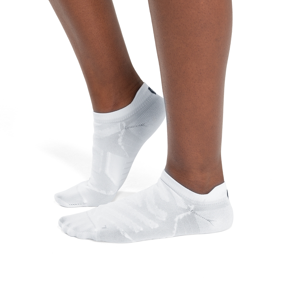 On Calcetines Running Mujer - Performance Low - White & Ivory