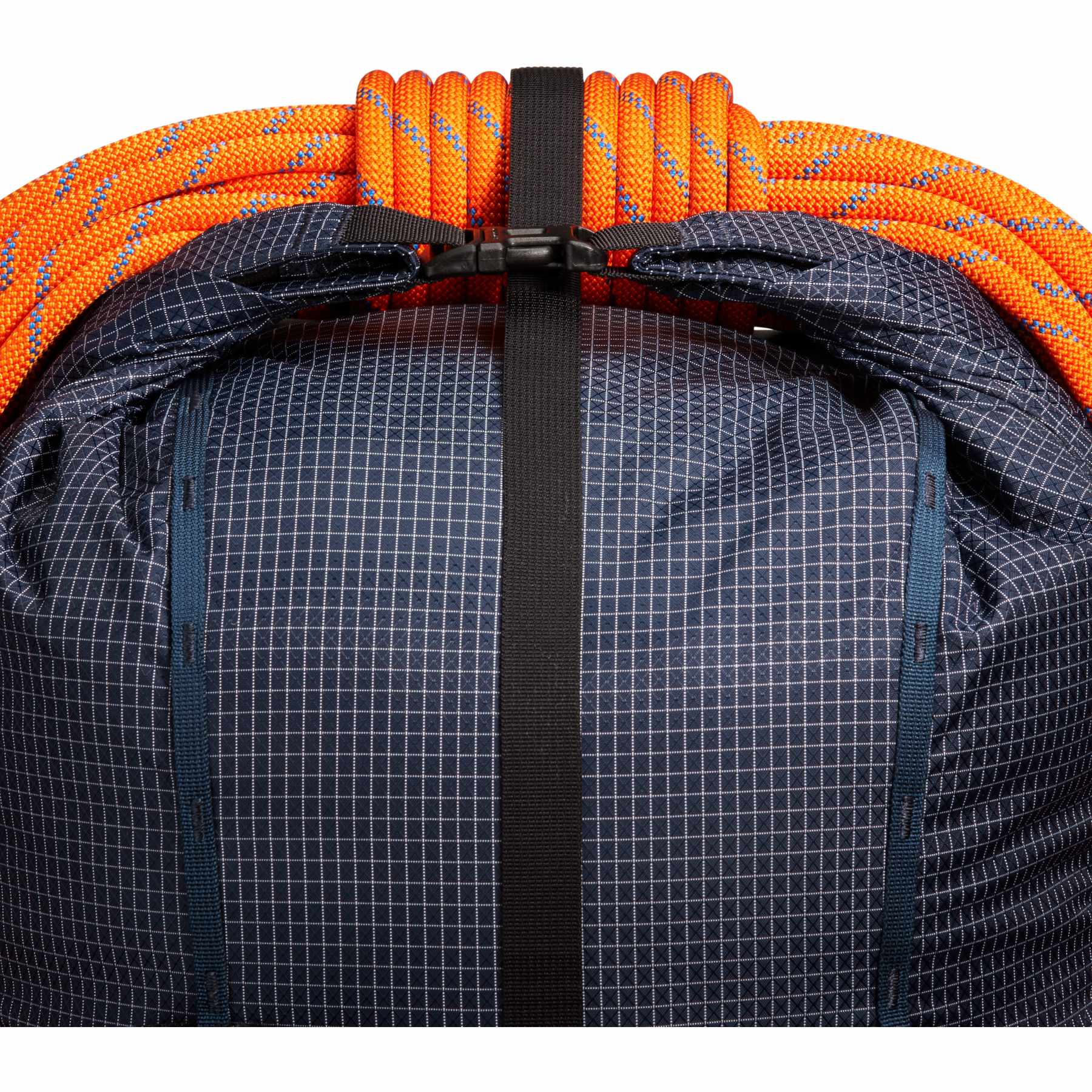 Mammut Trion 38 Backpack Women - marine-black | BIKE24