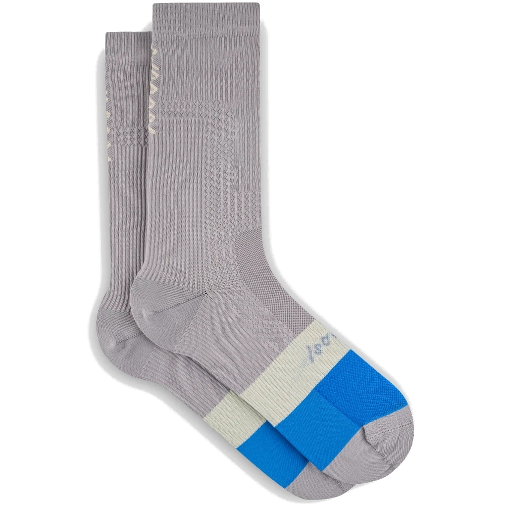 Picture of Isadore Alternative Cycling Socks - Elefante