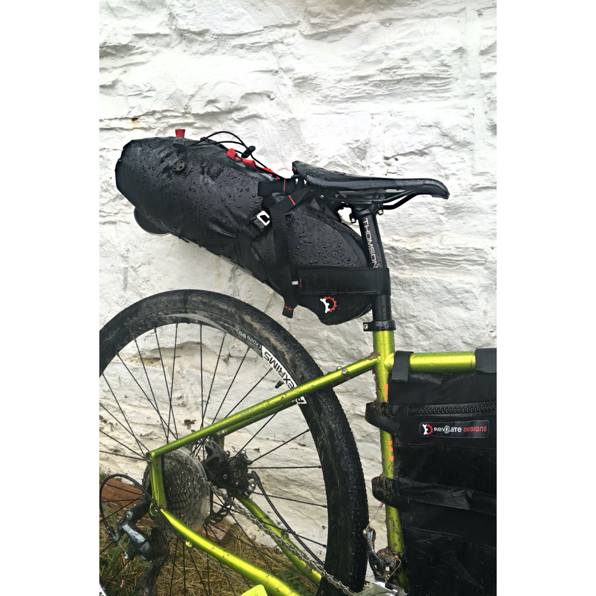 Revelate spinelock best sale seat bag