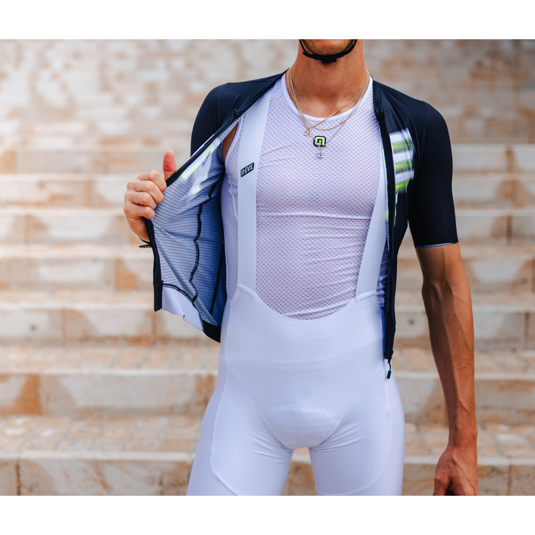 Alé R-EV1 Voltage Bib Shorts Men - titanium | BIKE24 Alé R-EV1 Voltage Bib Shorts Men - titanium | BIKE24