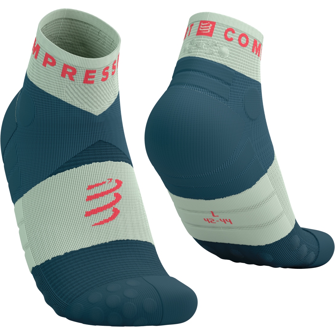 Produktbild von Compressport Ultra Trail Low Kompressionssocken - stargazer/almost aqua/fluo red