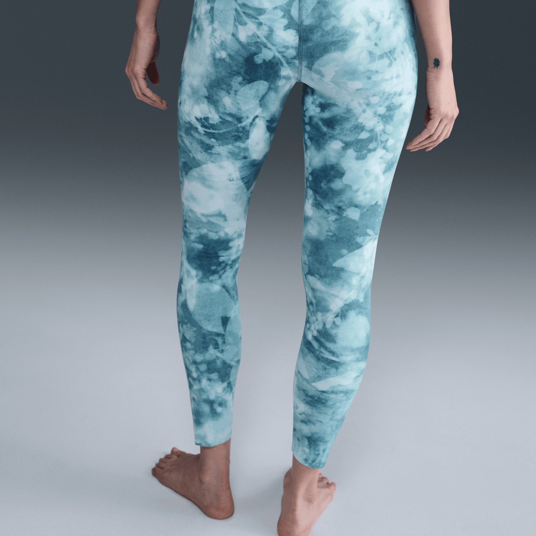 nike women's tie dye leggings