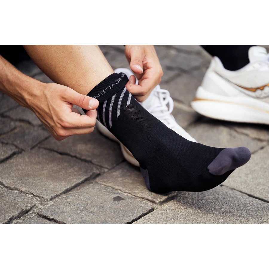 INCYLENCE Running Disrupts Socks Black BIKE24