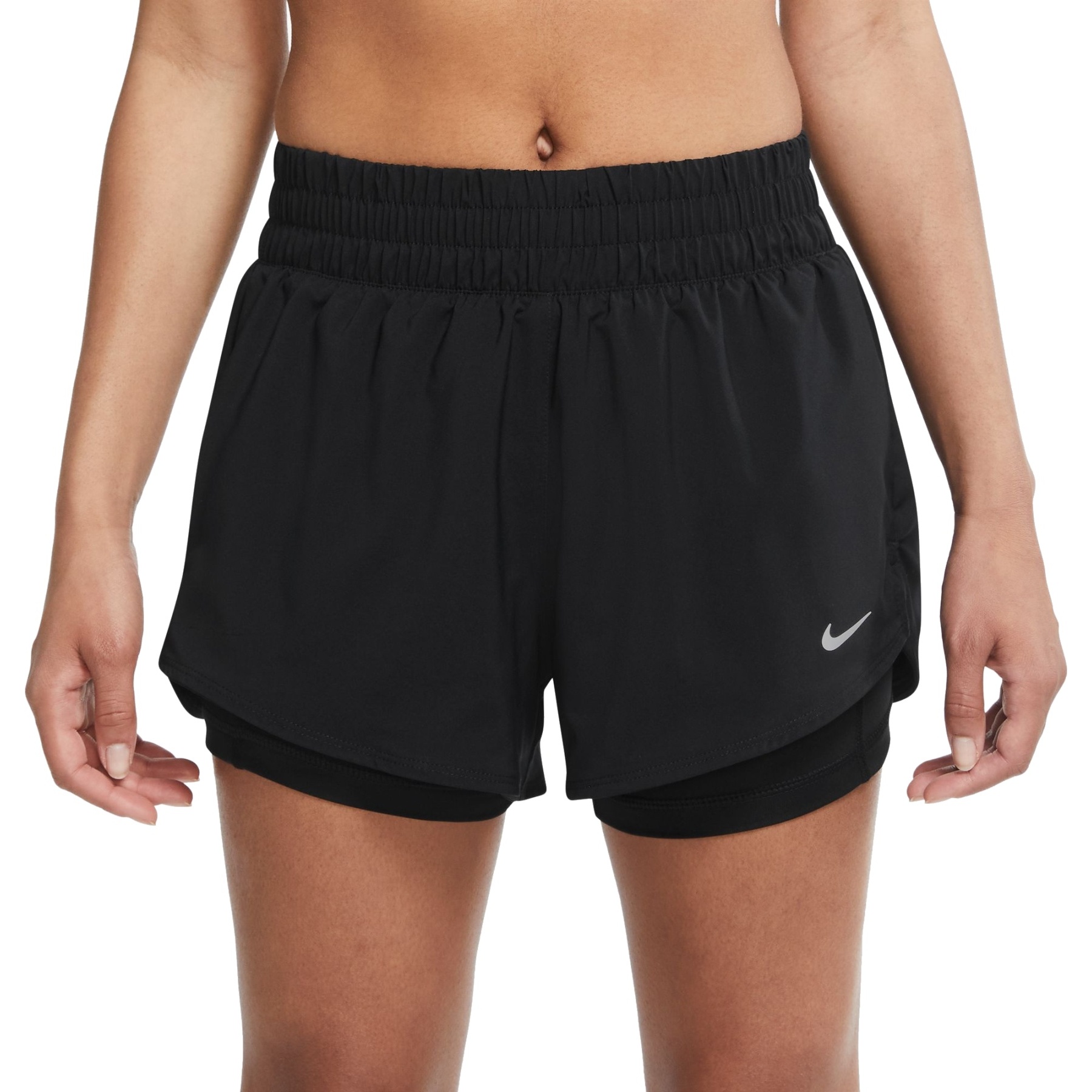 Foto de Nike Pantalon corto 3&quot; Mujer - One Dri-FIT Mid-Rise 2-In-1 - black/reflective silver DX6012-010