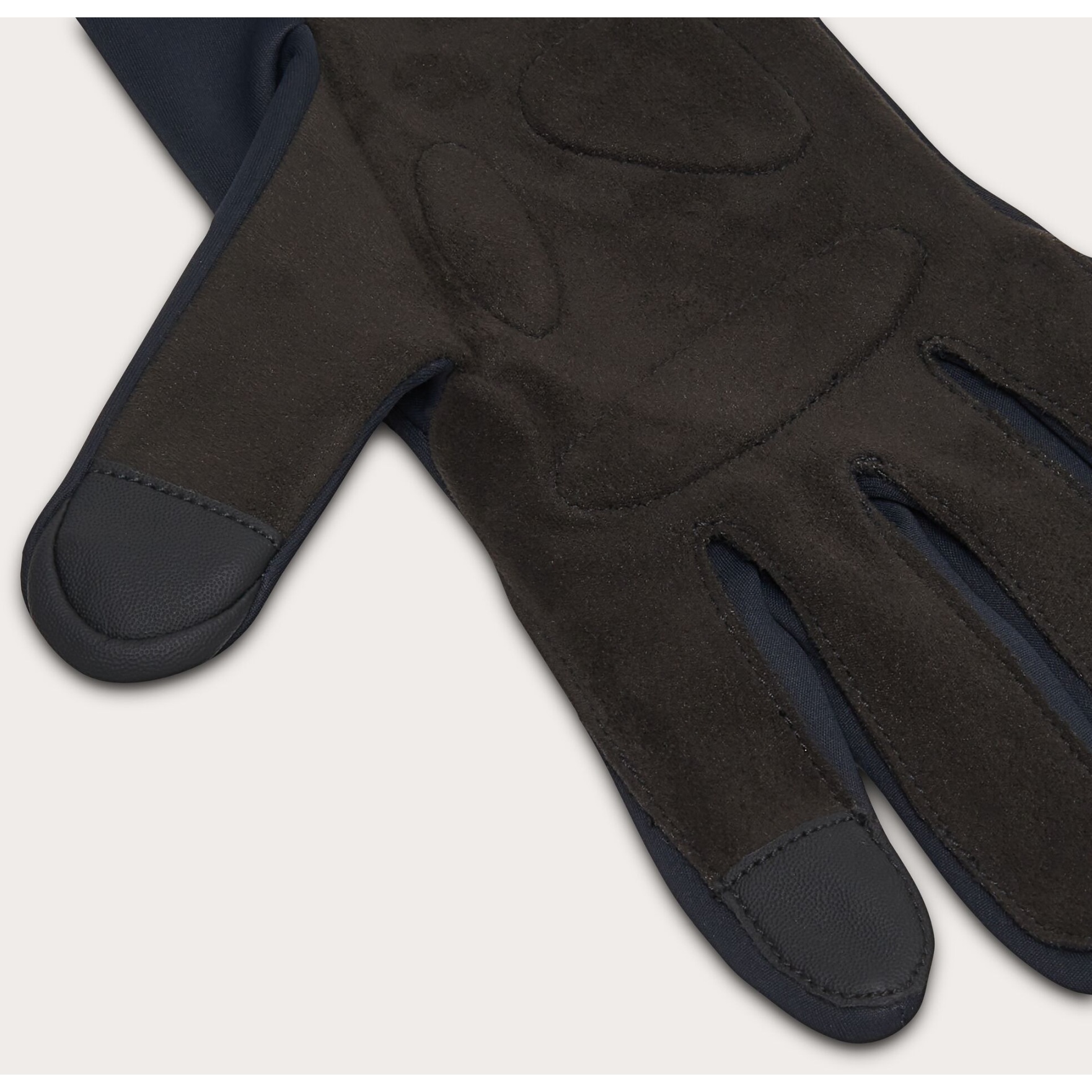 Oakley Endurance Ultra Goretex Road 手袋 Oakley Endurance Ultra GTX Road Gloves Men - Blackout | BIKE24