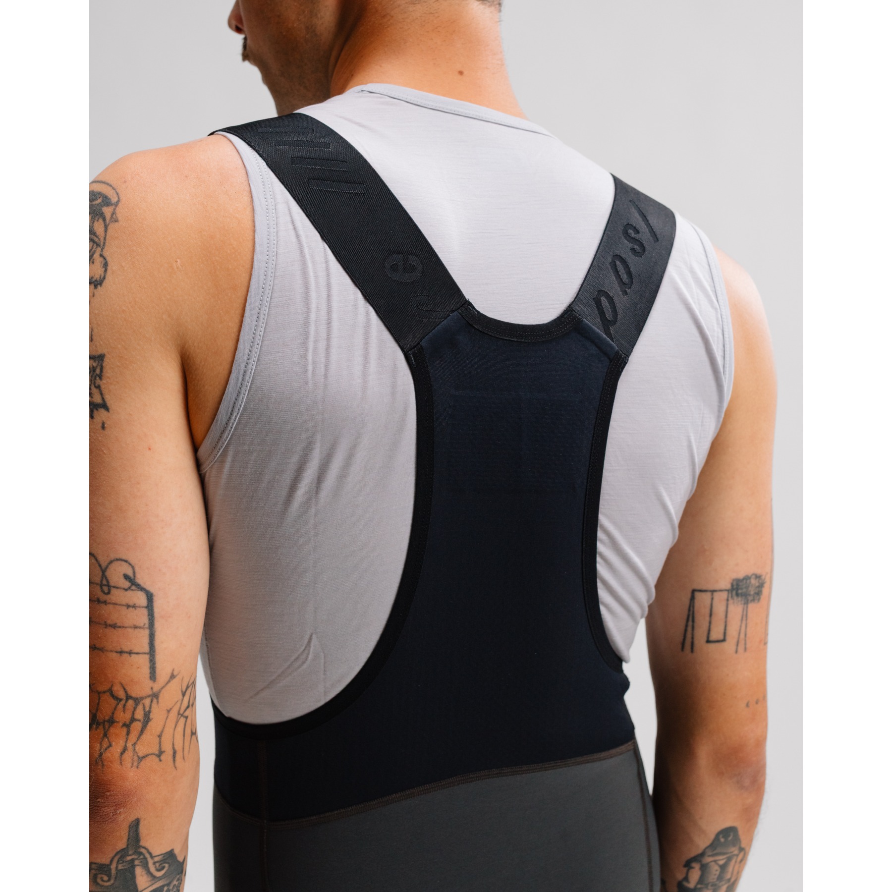 Isadore Signature Thermal Bib Shorts Men - beluga | BIKE24