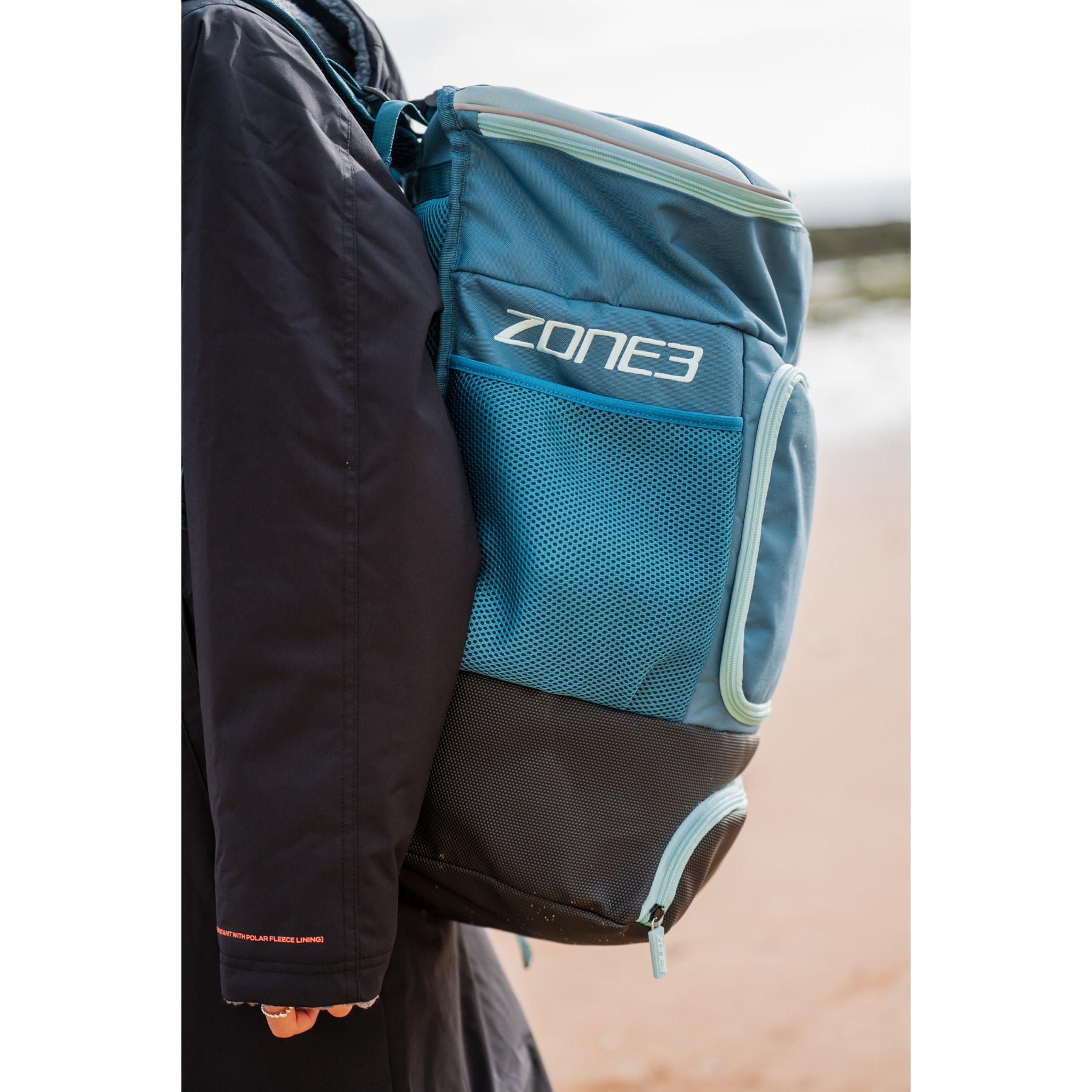 Zone3 Transition Backpack 40L - teal/sky | BIKE24