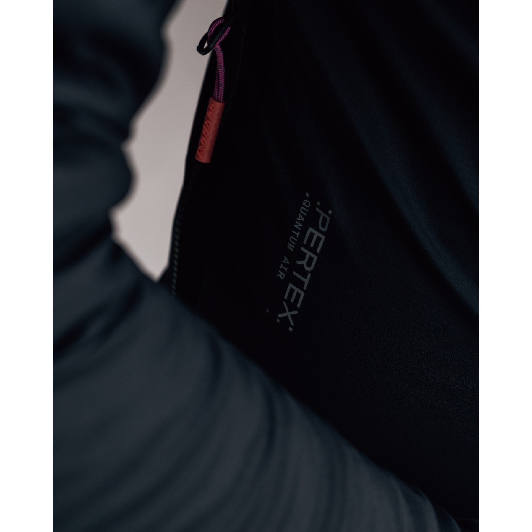 Isadore Alternative Insulated Jacket Men - black sand | BIKE24