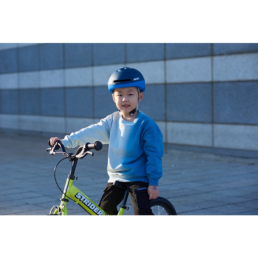 Casque vélo pour bébé personnalisable normé CE et EN 1078