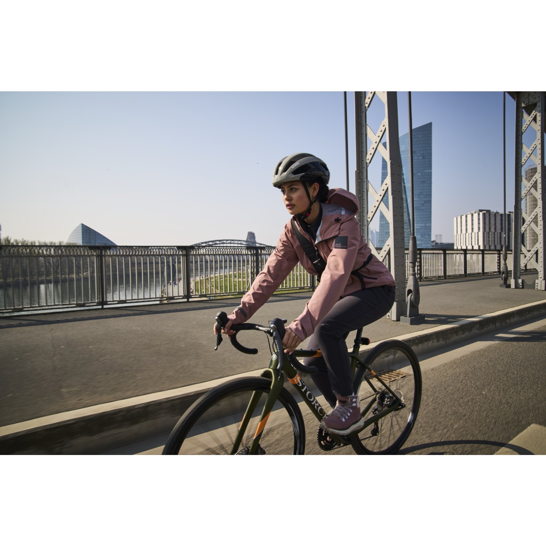 Jack Wolfskin Bike Commute Mono Damen Jacke - quail | BIKE24 | Funktionsshirts