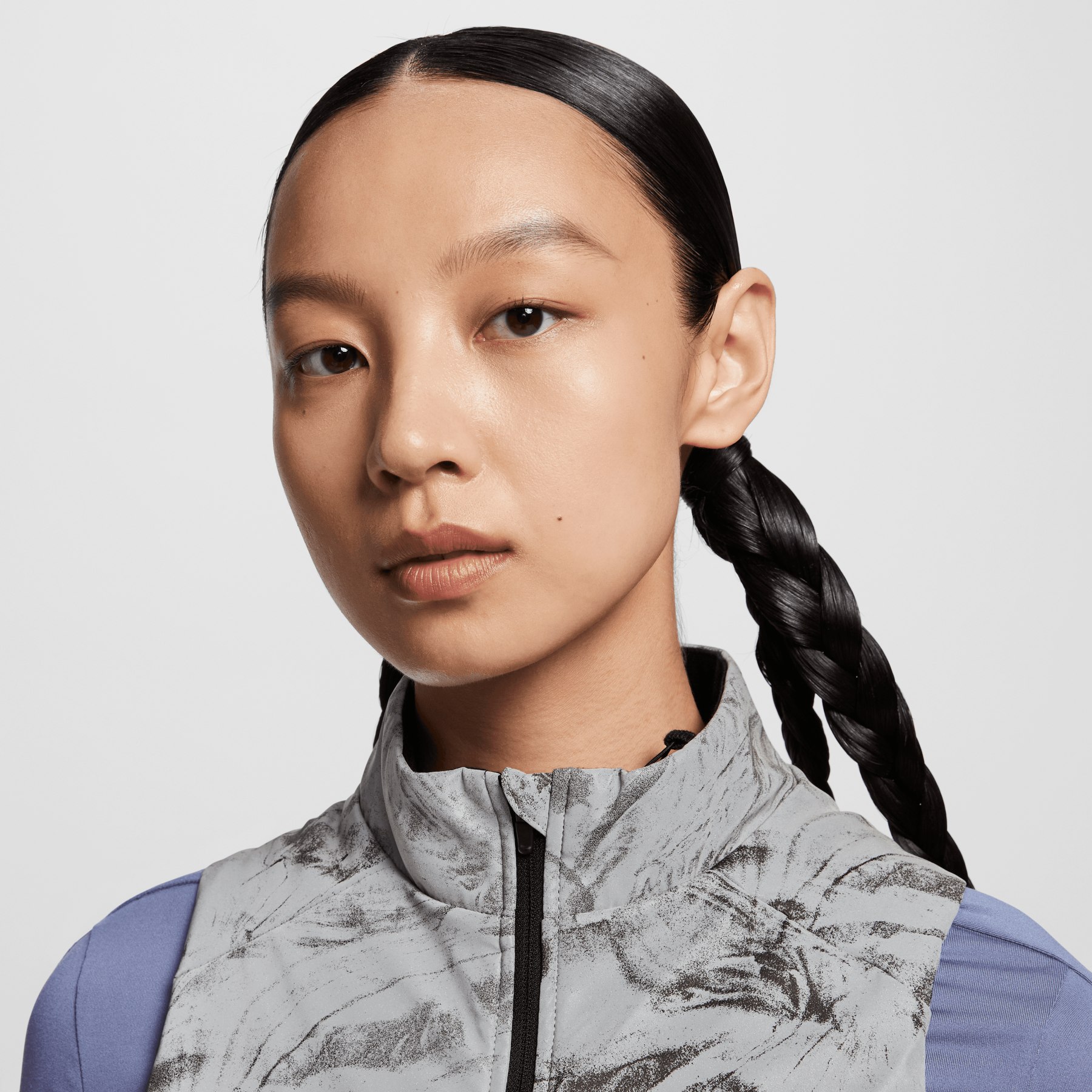 Nike Swift Therma-FIT ADV Reflective Vest Women - vast grey/black