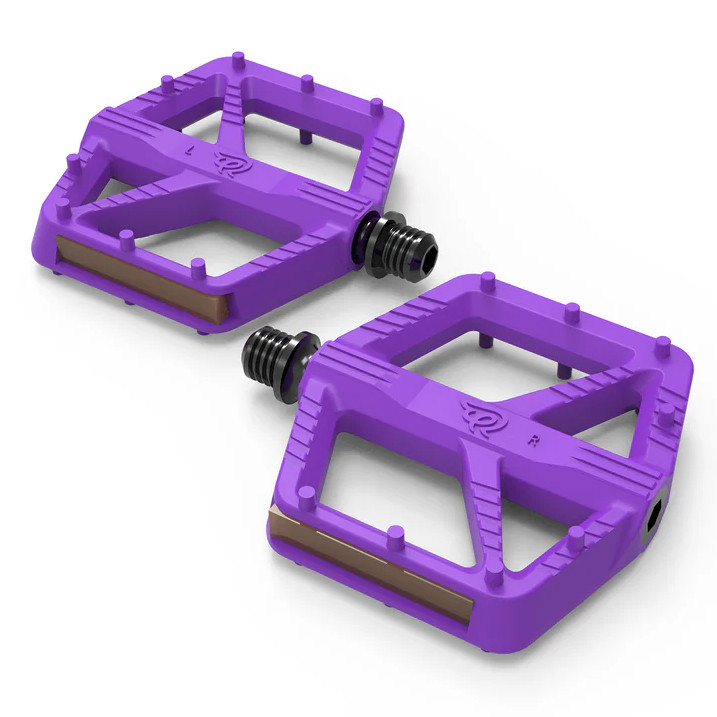 Picture of Early Rider Works Comp - Flat Pedals - purple