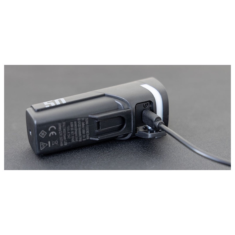 Lunivo DICE F50 koplamp DICE R Brake achterlicht oplaadbare verlichtingsset nu kopen | Rose Bikes Lunivo DICE F50 koplamp DICE R Brake achterlicht oplaadbare verlichtingsset nu kopen | Rose Bikes