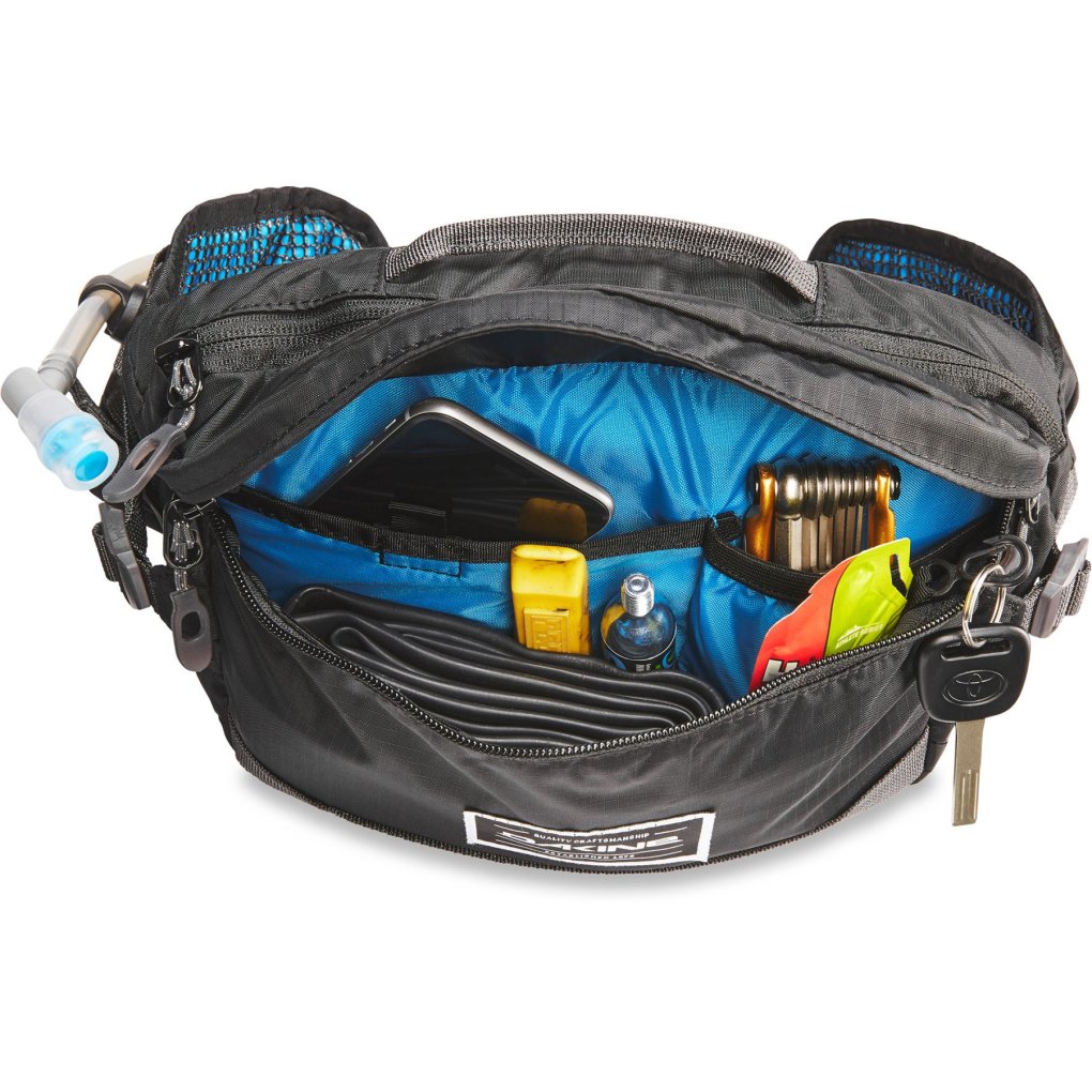 Dakine Hot Laps 5L Hip Pack - Coyote Morse Code | BIKE24