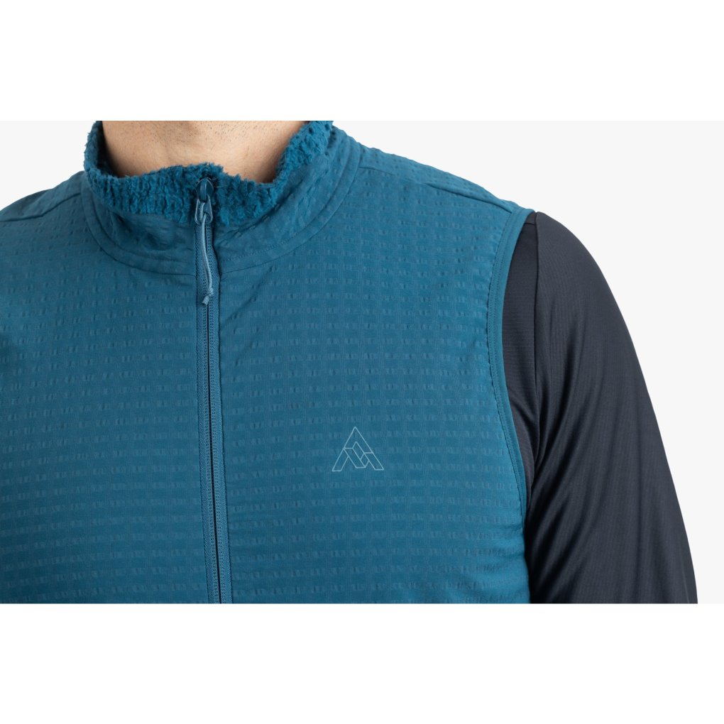 7mesh Chilco Vest Men - Deep Sea | BIKE24