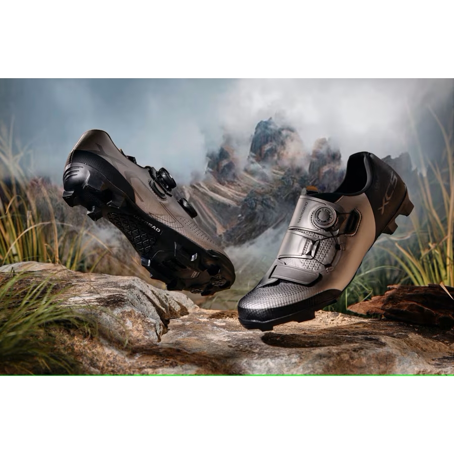 Chaussures Vélo Shimano VTT Femme – EU 39 / US 6 – Beige Suédine – Occasion