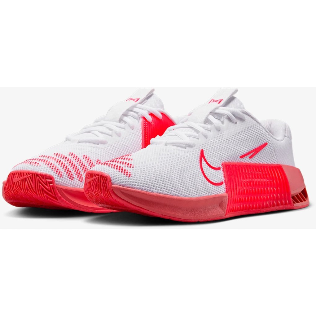 Nike Metcon Training Shoes Women white/bright crimson-magic