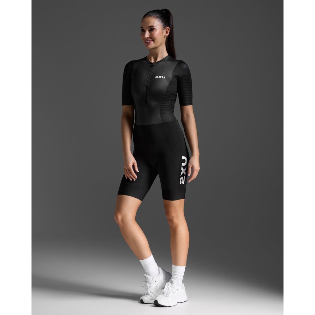 2xu-aero-hex-sleeved-trisuit-