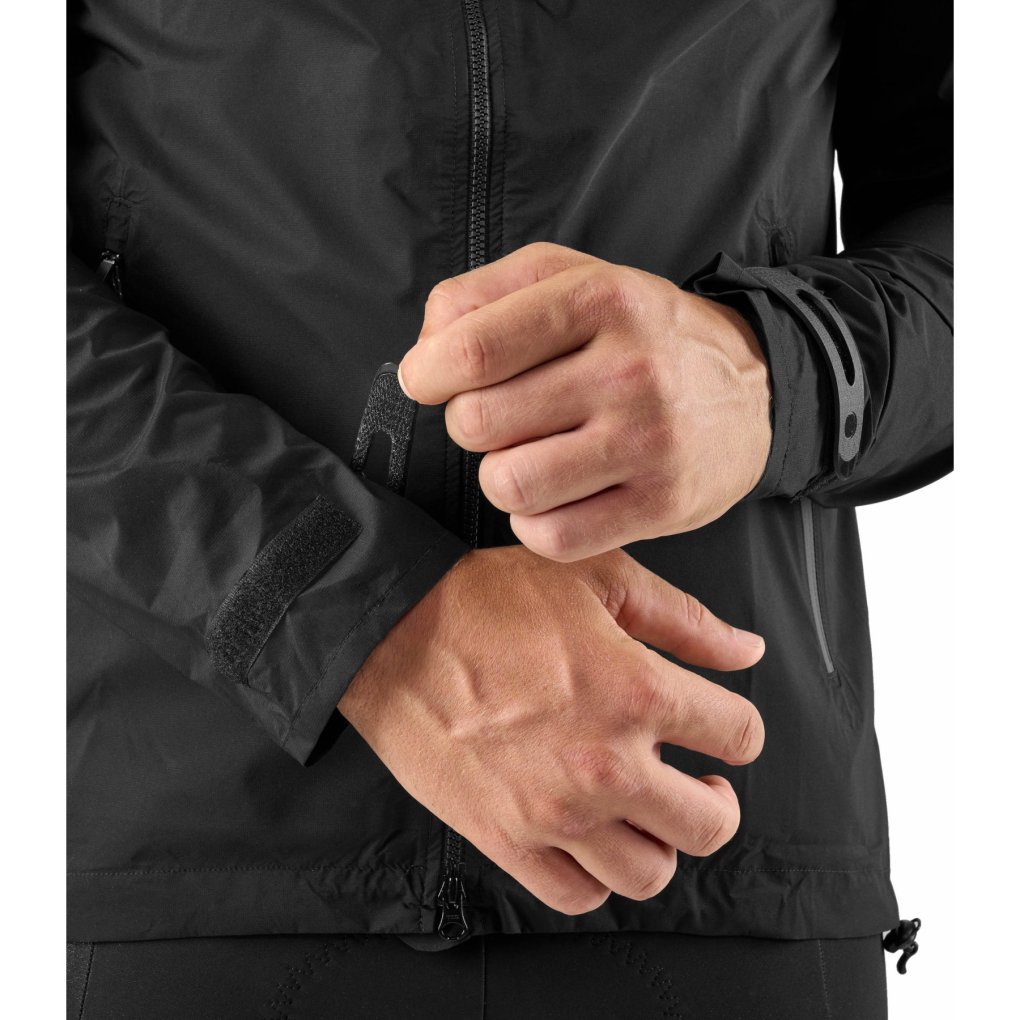 PEdALED Odyssey Shell Jacket Men - Black | BIKE24