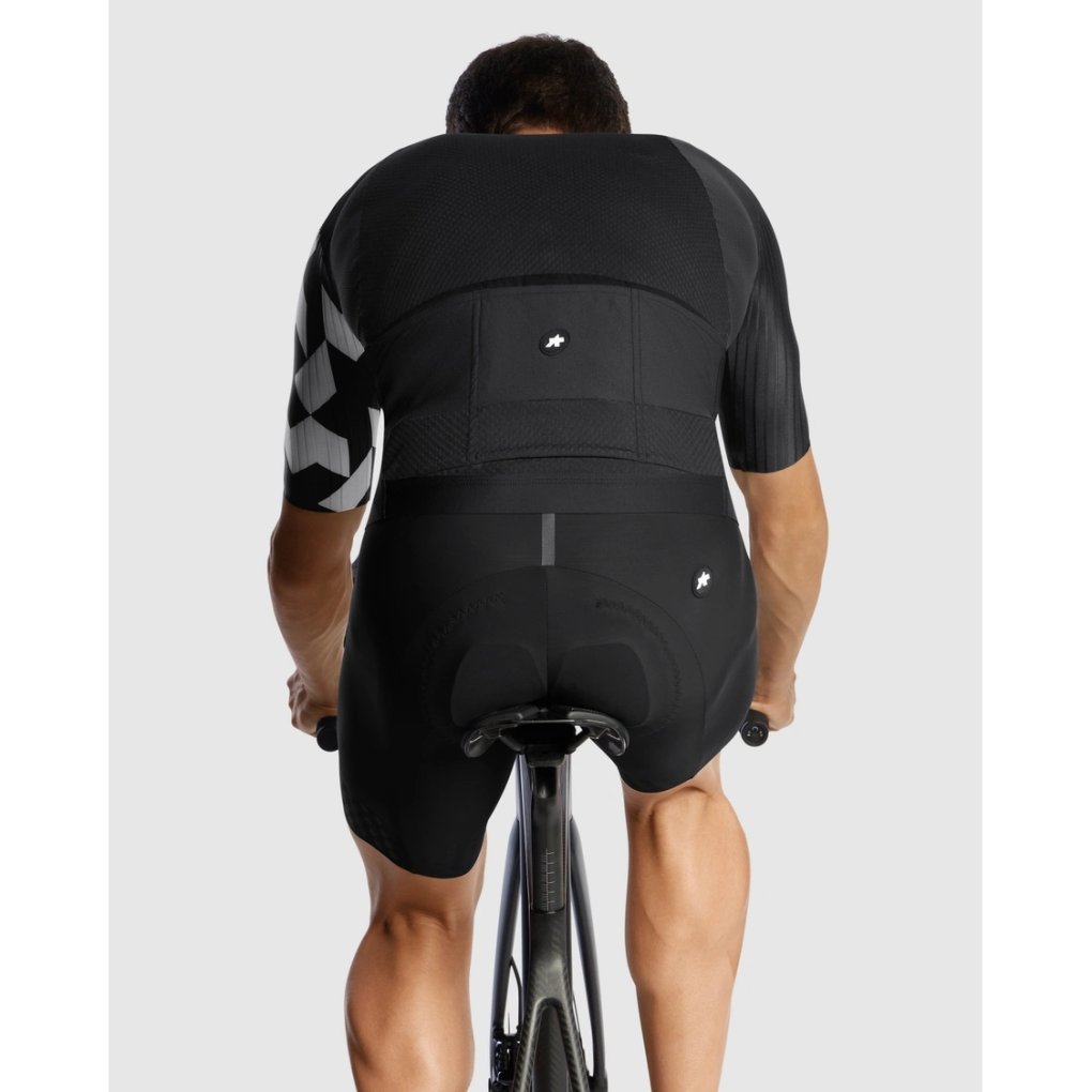 assos-equipe-rs-s11-short-