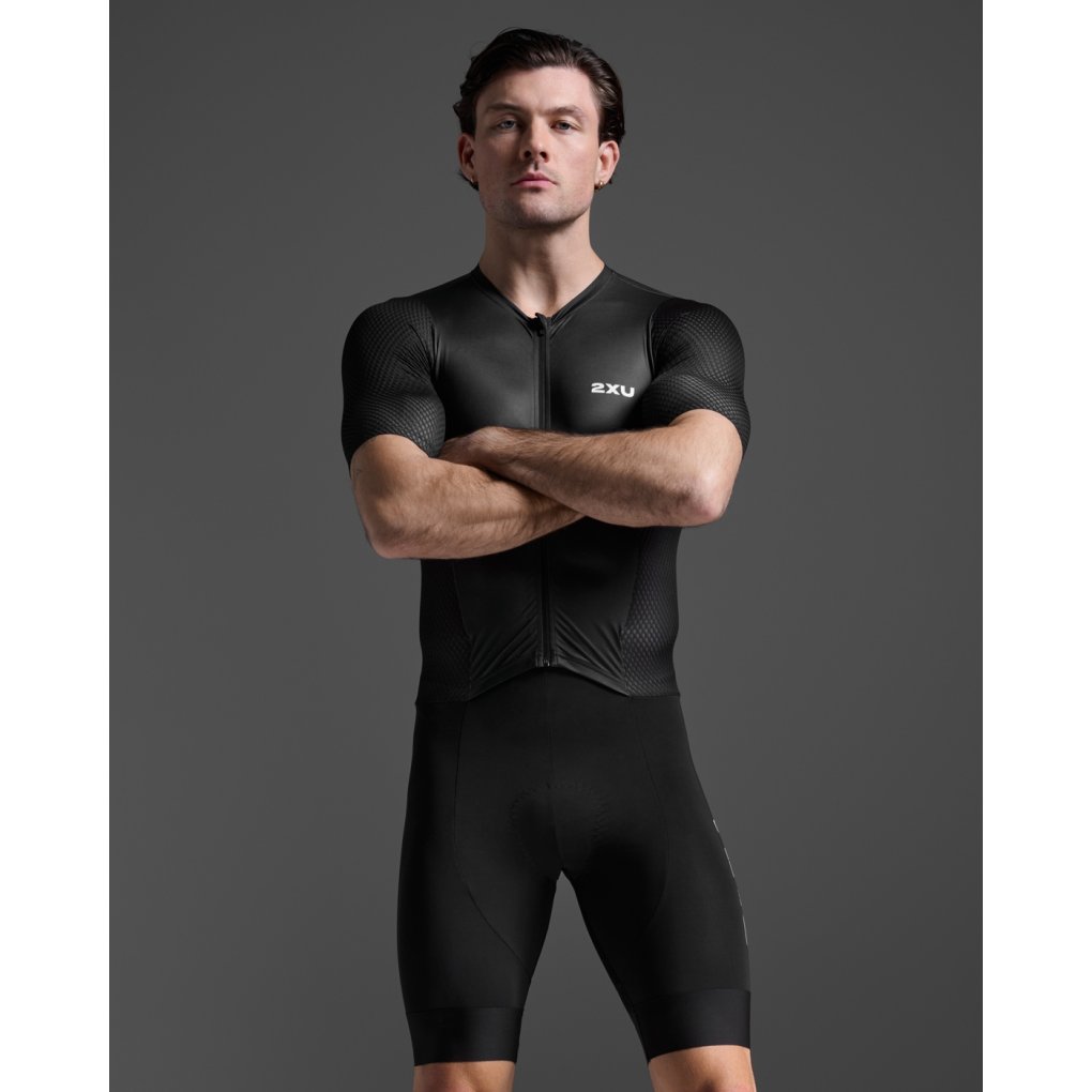 2XU AERO SLEEVED TRISUIT ブラック/ホワイト M 2xu-aero-hex-sleeved-trisuit-