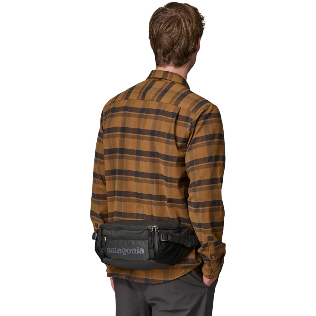patagonia-black-hole-waist-