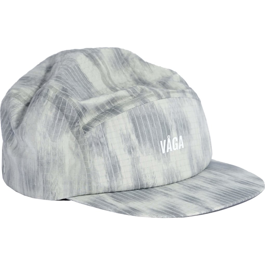 VÅGA Night Club 2.0 Running Cap - Light Grey / Silver | BIKE24