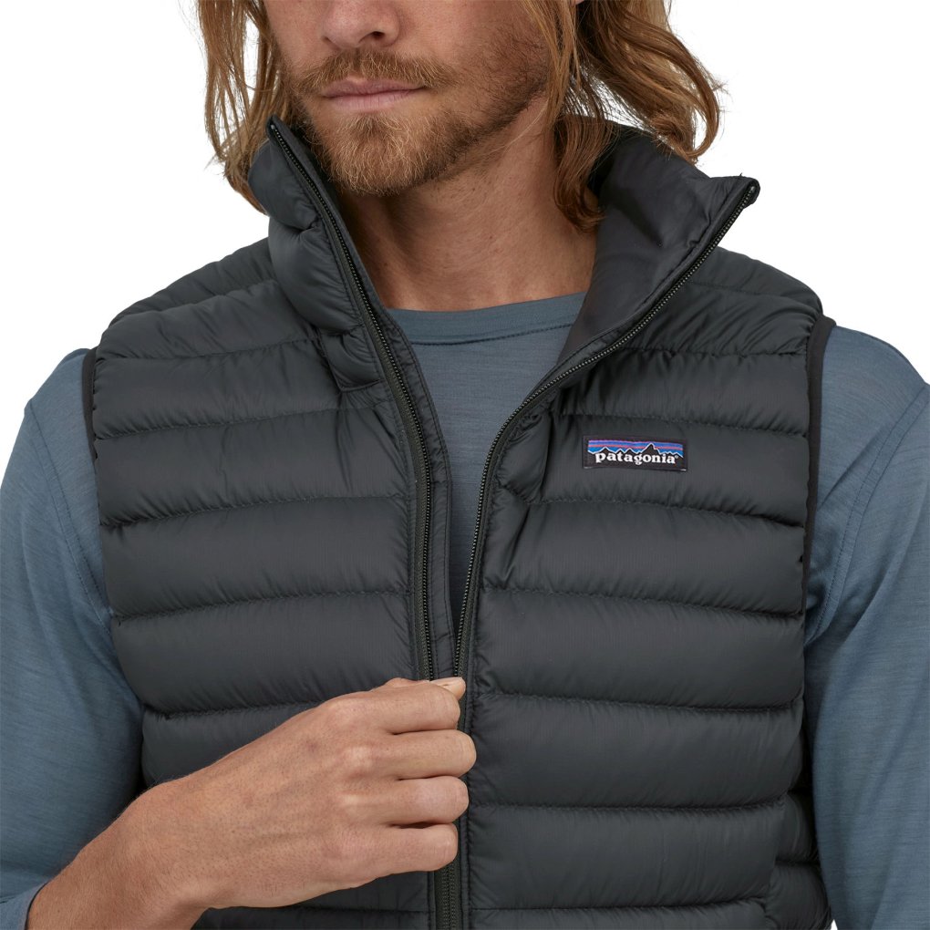 Patagonia Down Sweater Vest Men - New Navy | BIKE24