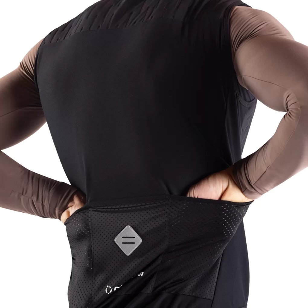 Nalini Chaleco Ciclismo Hombre HP Embossed negro 4000 BIKE24