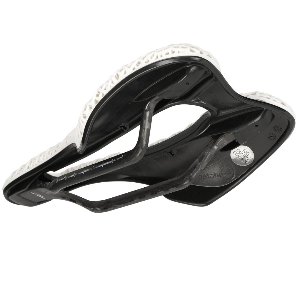 パーツ SLR Boost 3D Kit Carbonio Superflow SELLE ITALIA SLR Boost 3D Kit Carbonio Superflow - Velodrom PL