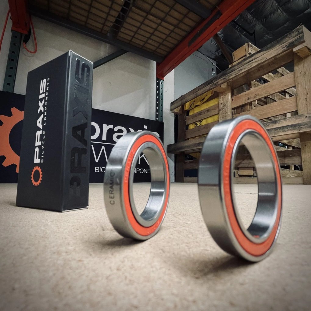 Praxis Works Bearing Set for Bottom Bracket M30 Ceramic BIKE24
