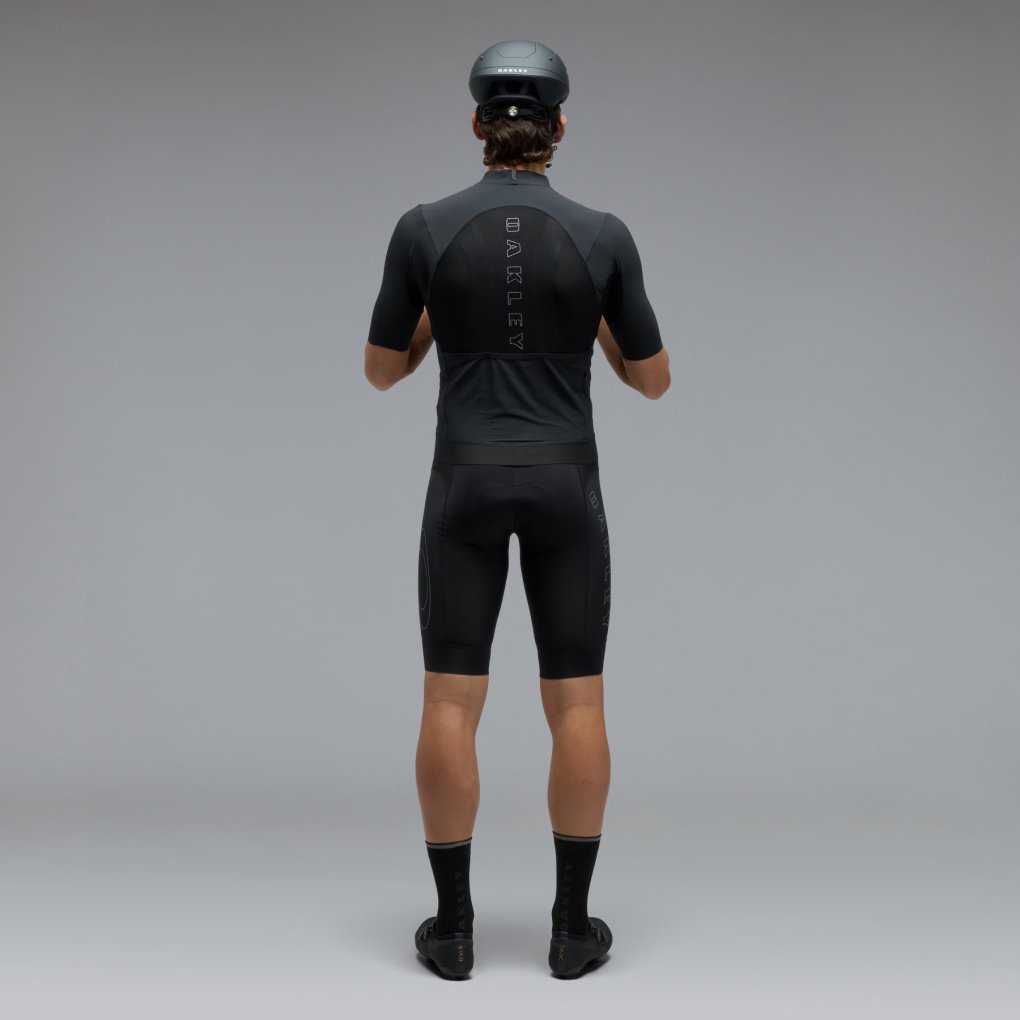 oakley-endurance-tempo-bib-