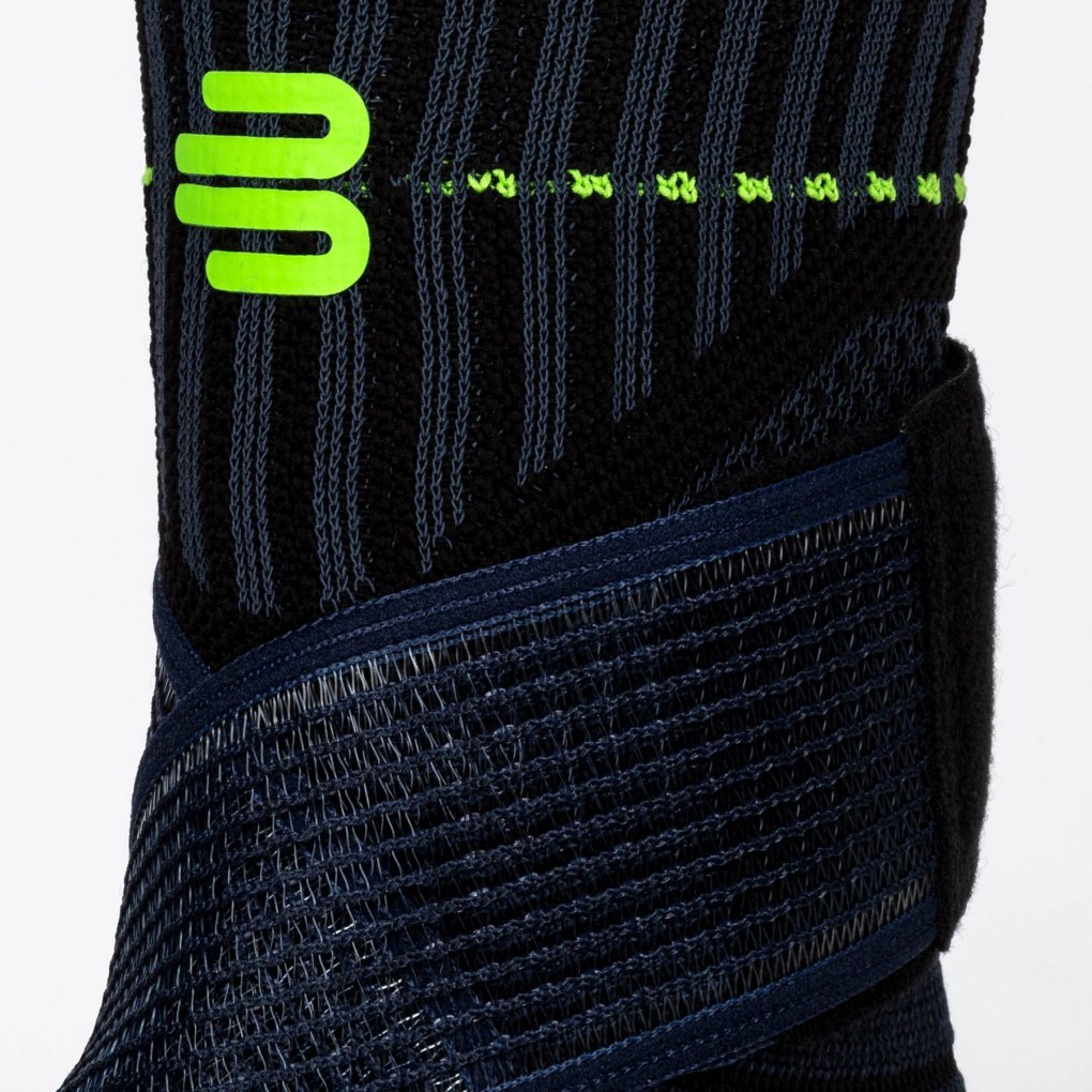 thumbnail image 2 of Bauerfeind Sports Ankle Support Rechts • See Prices 2 of 12